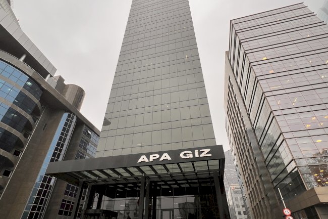 Apa Giz Plaza Offices- Buyukdere str, Besiktas, Istanbul: