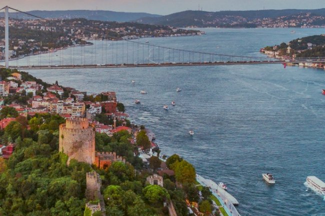 Why should International realtors and agencies work with me?..
