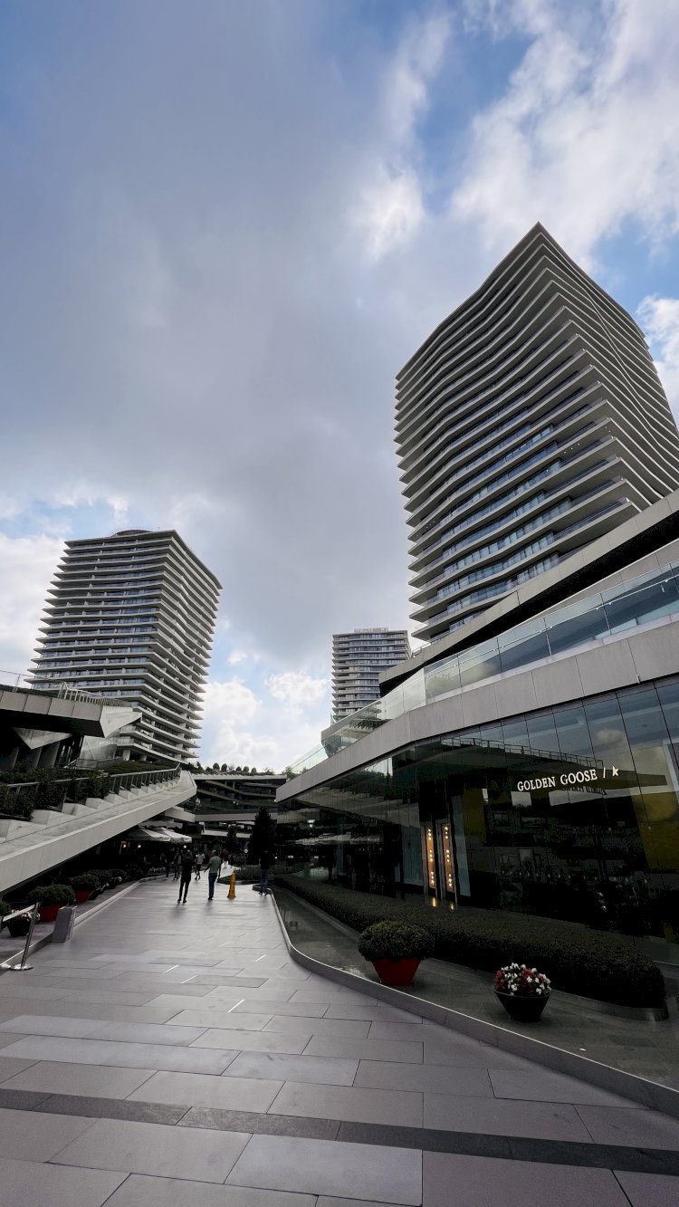 Zorlu Center Residence- Levazım, Besiktas, Istanbul: