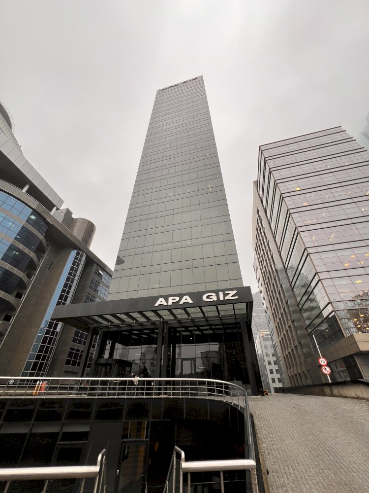 Apa Giz Plaza Offices- Buyukdere str, Besiktas, Istanbul: